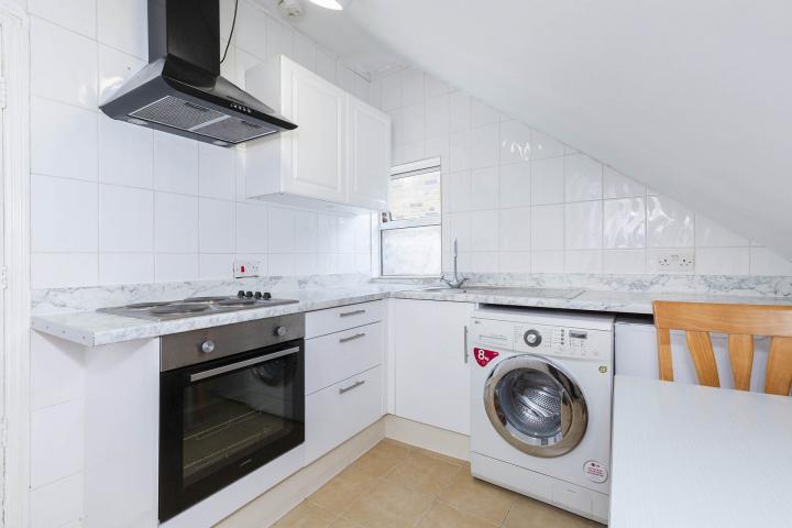 Modern Studio with Bills Included Dean Road, Willesden Green